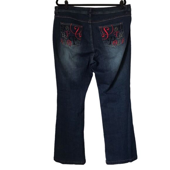 Southpole Jeans Size 18 Mid Rise Medium Wash Embroidered Pockets Red Stitching - Picture 1 of 13